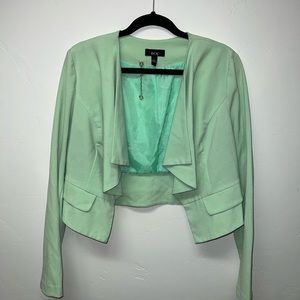 Junior’s sea-foam green cropped blazer